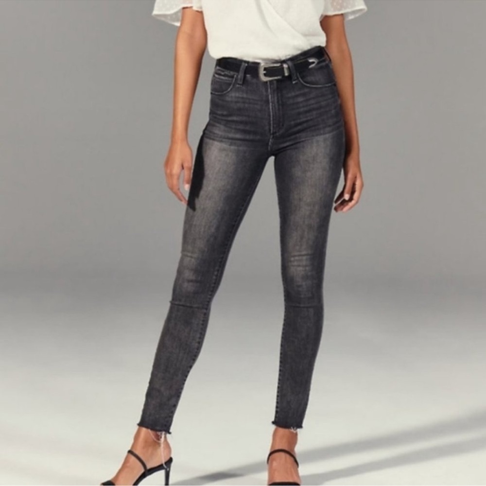 Abercrombie High Rise Super Skinny Gray Black Jean 8R /29